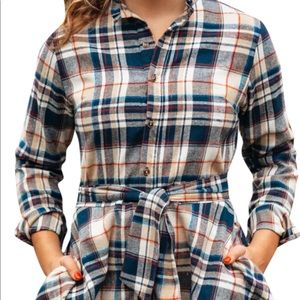 Kiel James Patrick Cozy Cabin Flannels Plaid Dress EUC